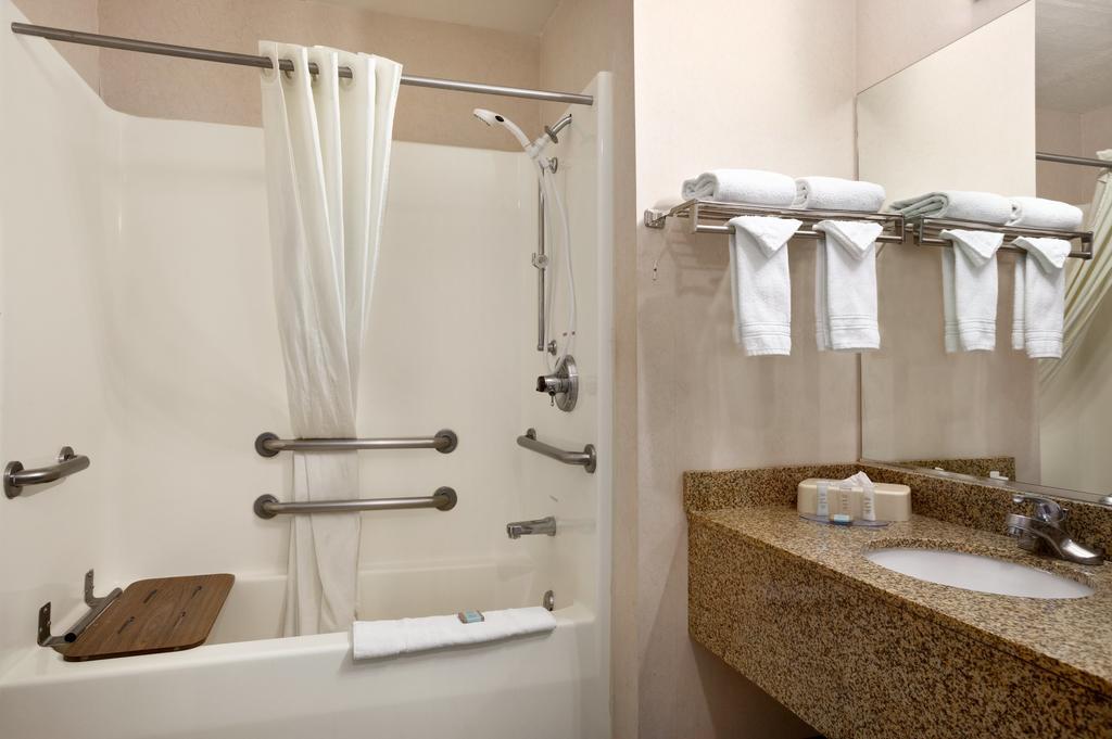 Surestay By Western Hotel 3*